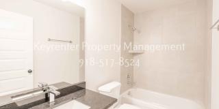 New Construction Home 4 Bed 3 Bath in Bixby! Gallery 18