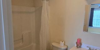 2 Bdrm/2.5 Bath Townhome Bristol, TN Gallery 13