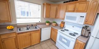 Canyon Trail Gallery 12