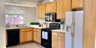 3 bedroom, 2 bath home Gallery 4