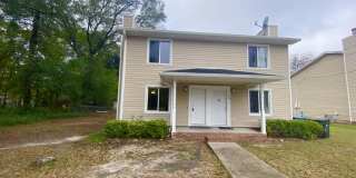 208 South Cromwell Street Gallery 1