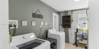 1116 SE 13th Court Gallery 29