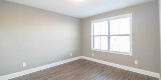 325-G Landrum Place Gallery 2