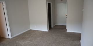 Spacious Ground Floor Condo in Silver Spring Gallery 5