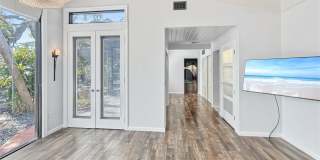 4431 Ocean Boulevard Gallery 11
