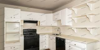 2740 Radcliffe Drive Gallery 7