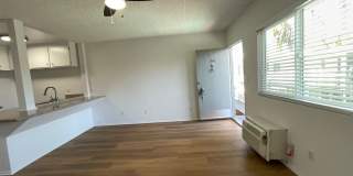 15925 Victory Blvd. Gallery 5