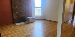 4733 S Indiana Ave Gallery 3
