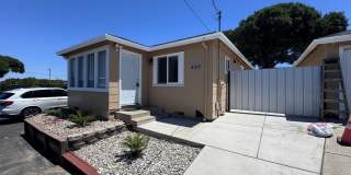 Rare waterfront rental home opportunity at the blue sky Marina in Antioch! Gallery 1