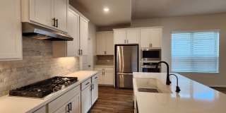 4/3.5/2 with Game Room in Meyer Ranch / Fridge, Washer, Dryer Included / Meyer Ranch Amenities / CISD Gallery 10