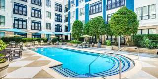 Lofts at Lakeview Gallery 24