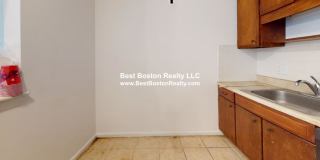 435 Shirley St. Gallery 2