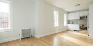 31-35 South Street Gallery 1