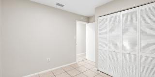 Spacious 3bdrm/1bath with bonus room ** $1,595.00 ** Section 8 OK ** Ready NOW ** Gallery 17