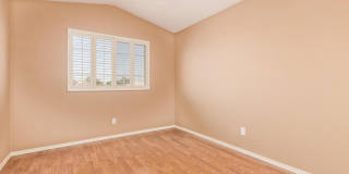 1913 W SPRINGFIELD Way Gallery 23