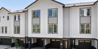 Air-conditioned Beautiful 3 Bed in Bothell! Gallery 1