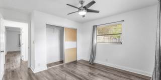 500 NE 48th Street Gallery 23