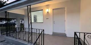 2441 NW 32nd St Gallery 1