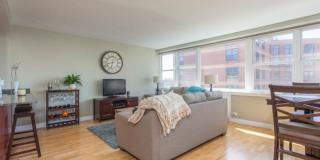 2300 N Commonwealth Gallery 4