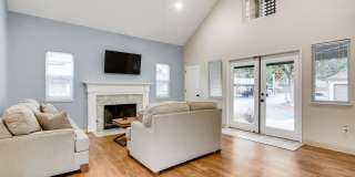 The Stratford Gallery 35