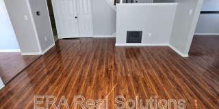 285 S Gift St Gallery 11