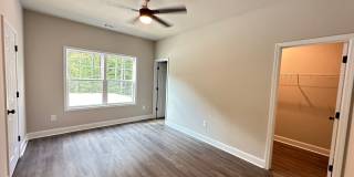 4 Bedroom 4 Bathroom Available in the Spring! Gallery 12