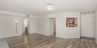 26101 Village Lane Gallery 8