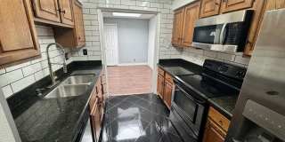 Upscale Mountain Side  2 Bed 2 Bath Townhome in El Paso perfectly located Gallery 34