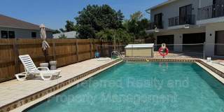 4318 Southeast 5th Avenue Gallery 16