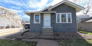 1924 Olive St - Cedar Falls Gallery 1