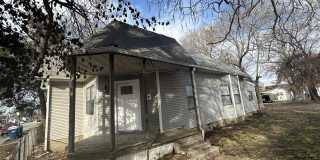 407 N Tom Street Gallery 1
