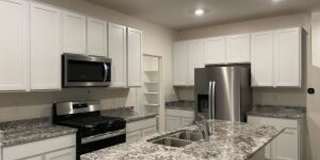 Beautiful 4Bdm 2.5Ba Home, Centrally located! Gallery 11