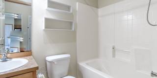 2-Bedroom DuPont Condo with New Interior Paint and Carpet Gallery 24