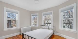 422 Wayland Avenue Gallery 25