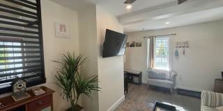 1 Simpson Avenue Gallery 3