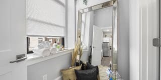 Dickinson Lofts Gallery 21