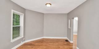 352 Norfolk St Gallery 7