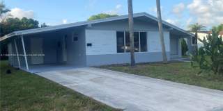 4557 NW 3rd St Gallery 1