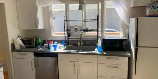 7 bedrooms $1000 each w/ SPA Gallery 6
