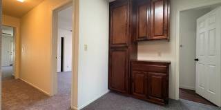 Spacious 4 Bedroom Home in Quiet Galt Neighborhood Gallery 21