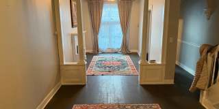 Spacious 3 Bedroom Townhome Gallery 20
