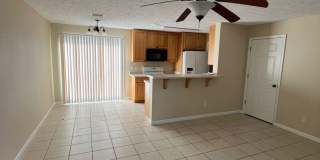 2 Bed 1 Bath in Lynn Haven Gallery 1