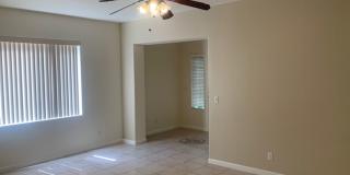 Peccole Ranch 4 Bedroom Home- LOCATION !!!! Gallery 3