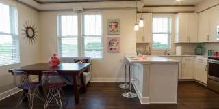 The Bungalows on the Lake - The View Gallery 127