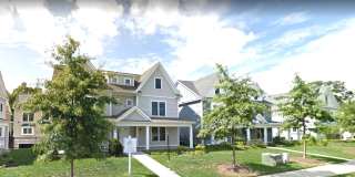 Summerview Square Gallery 1