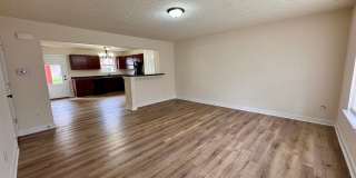 Townhouse for Rent in Beacon Hill Gallery 4