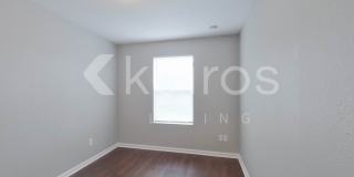 1319 Mull Street Gallery 16