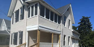 Welcome to this spacious 6-bedroom, 2-bathroom house located in the vibrant city of Cleveland Welcome to this spacious 6-bedroom, 2-bathroom house located in the vibrant city of Cleveland Gallery 1