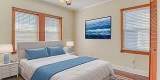 705 7th Avenue Gallery 13