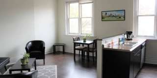 EAST CARSON STREET CONDO WITH THE BEST OF WHAT CITY LIVING OFFERS - AVAILABLE SEPT! Gallery 1